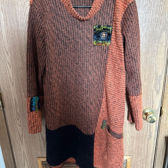 Lee Andersen Sweaters - Lee Andersen Asymmetrical Tunic Sweater S Patchwork Art to Wear Cottagecore